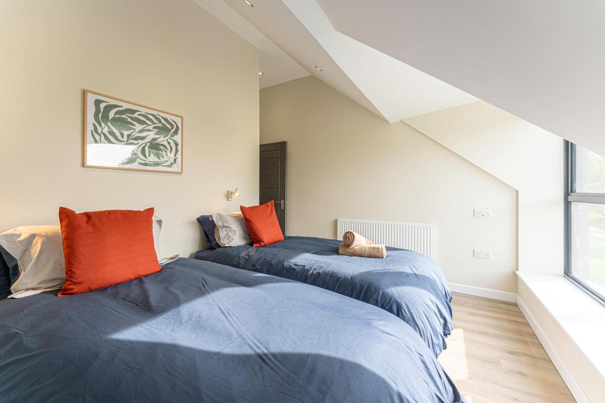Stylish 2 Bedroom Apartments In Derby Esterno foto