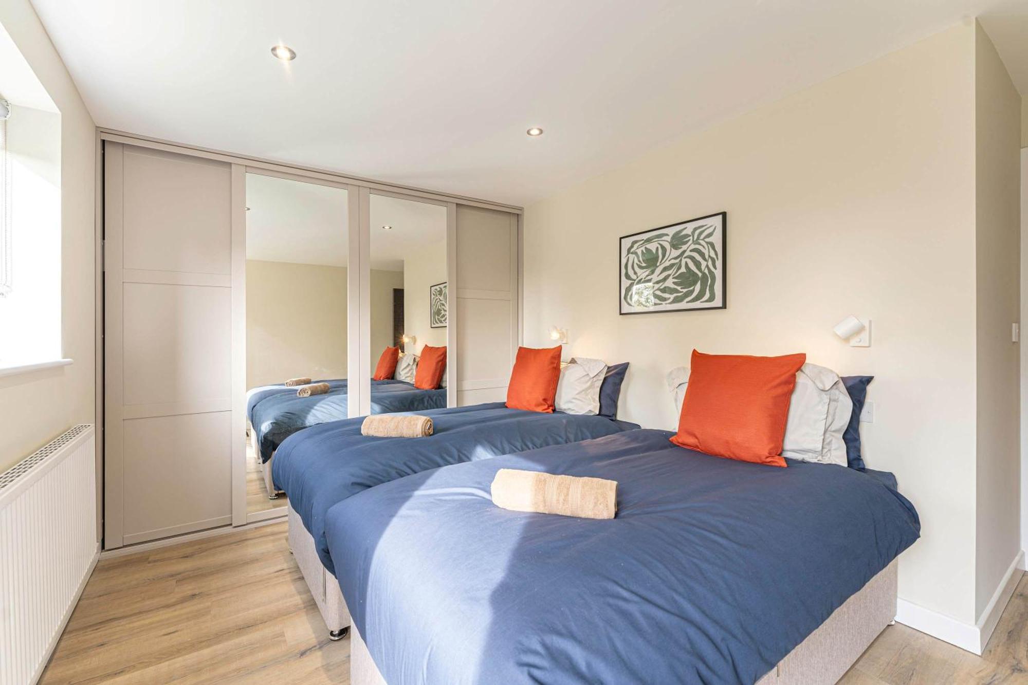 Stylish 2 Bedroom Apartments In Derby Esterno foto