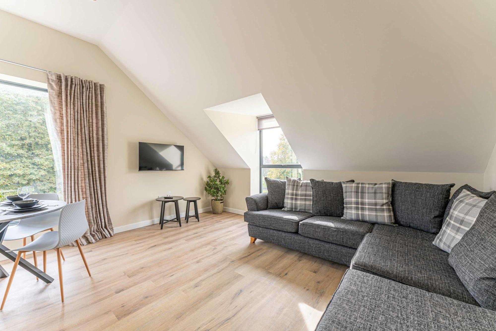 Stylish 2 Bedroom Apartments In Derby Esterno foto