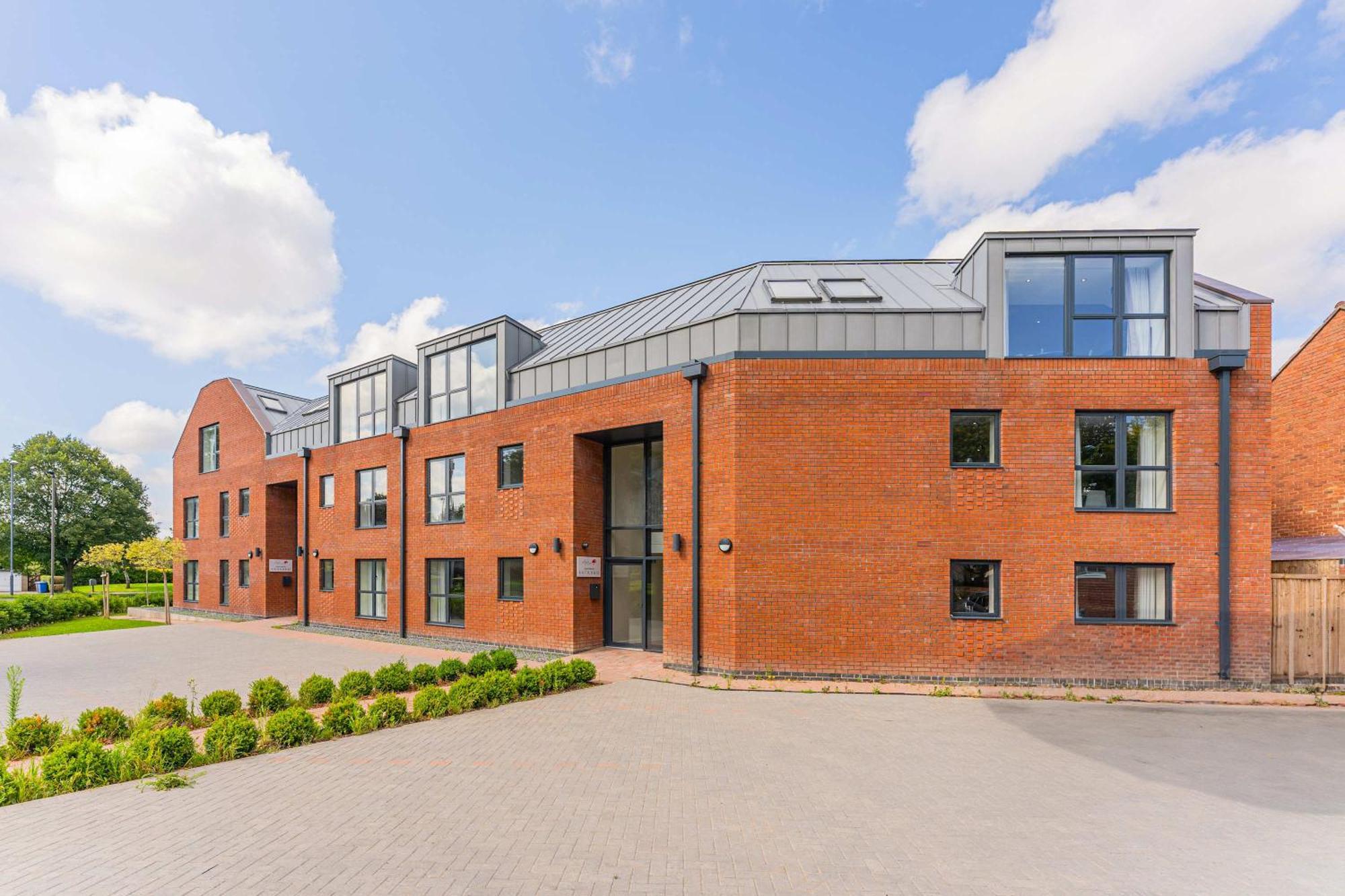 Stylish 2 Bedroom Apartments In Derby Esterno foto