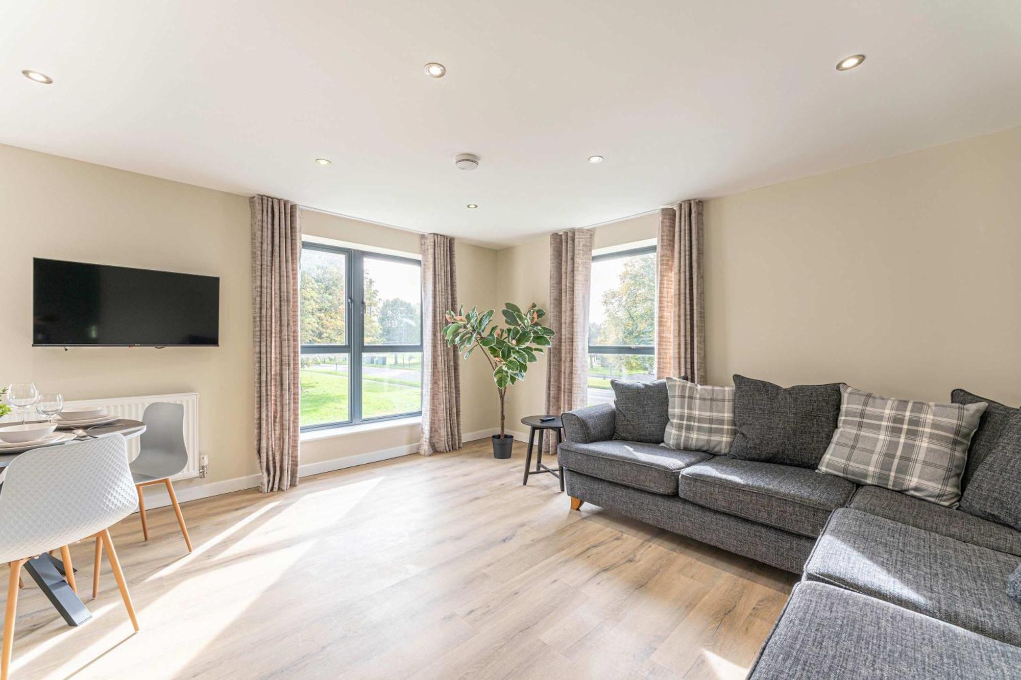 Stylish 2 Bedroom Apartments In Derby Esterno foto